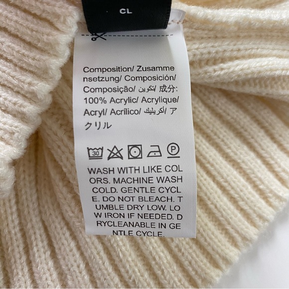 JORESS, SMALL, CREAM COLOR TOP, SLEEVELESS, SOFT MATERIAL - Picture 6 of 8